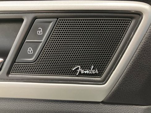 Used 2023 Volkswagen Atlas Cross Sport SEL Premium R-Line image 17