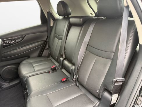 Used 2017 Nissan Rogue SL w/ SL Premium Package AWD/4WD image 15