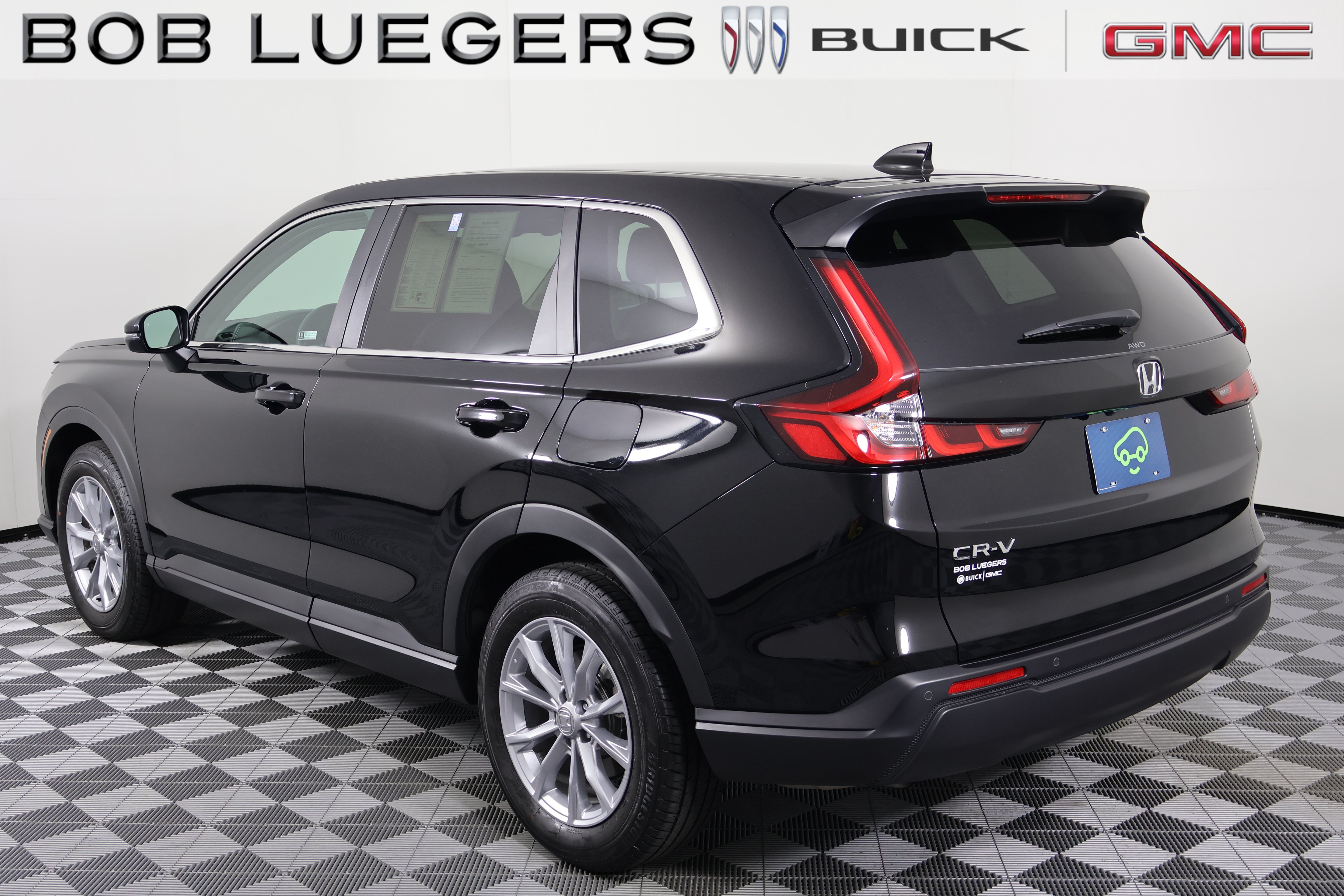 Used 2025 Honda CR-V EX-L image 4
