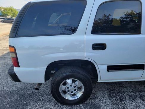 Used 2000 Chevrolet Tahoe LS w/ LS Preferred Equipment Group AWD/4WD image 25
