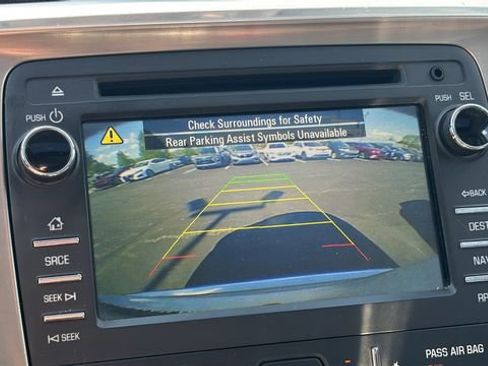 Used 2016 GMC Acadia Denali AWD/4WD image 22