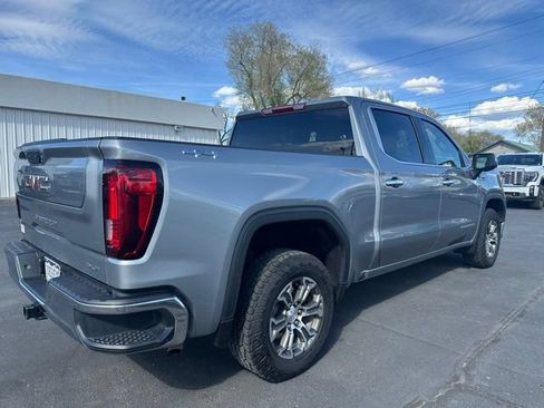Used 2025 GMC Sierra 1500 SLT AWD/4WD image 7