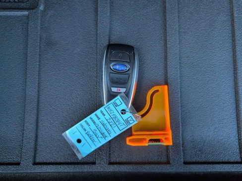 Certified 2021 Subaru Crosstrek 2.5i Limited w/ Moonroof Package 1 image 34