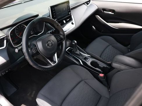 Used 2019 Toyota Corolla SE w/ SE Option Package FWD image 6