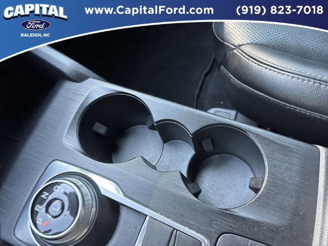 Certified 2022 Ford Escape SEL FWD image 31