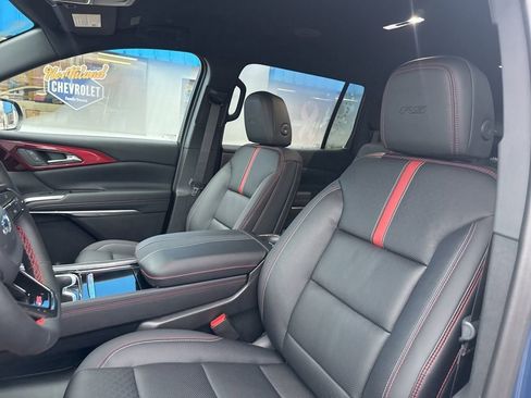 New 2026 Chevrolet Traverse RS image 30