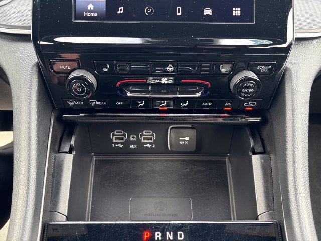 Used 2025 Jeep Grand Cherokee Altitude AWD/4WD image 18