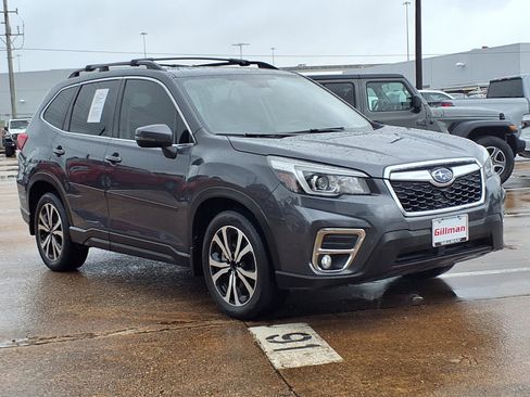 Used 2020 Subaru Forester Limited w/ Popular Package #3 AWD/4WD image 2