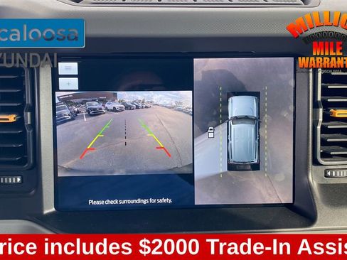 Used 2023 Ford Bronco Badlands image 20