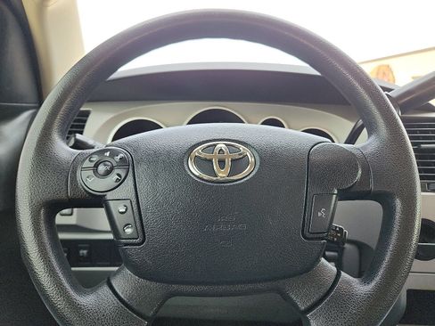 Used 2013 Toyota Tundra 2WD CrewMax w/ Tow Pkg image 19