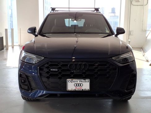 Used 2023 Audi Q5 2.0T Premium Plus w/ Premium Plus Package AWD/4WD image 2