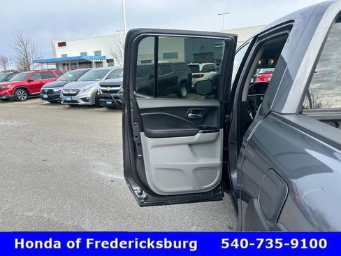 Certified 2023 Honda Ridgeline RTL image 17