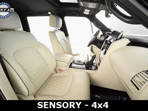 Used 2024 INFINITI QX80 Sensory image 11