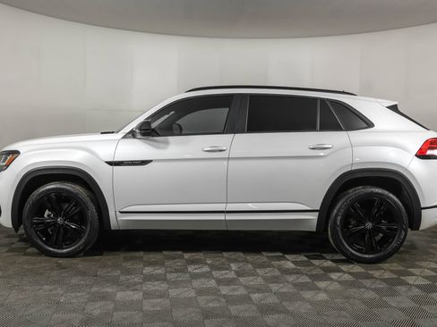 Used 2023 Volkswagen Atlas Cross Sport SEL R-Line image 15
