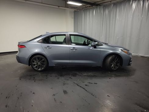 Used 2024 Toyota Corolla SE image 9