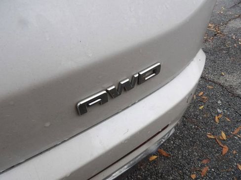 Used 2019 GMC Acadia Denali image 20