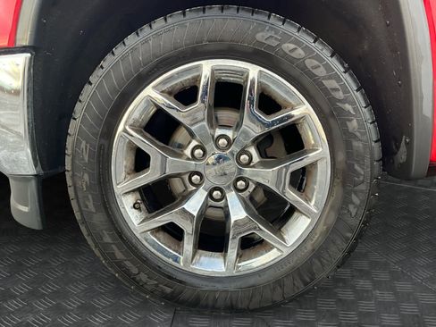 Used 2014 GMC Sierra 1500 SLT w/ SLT Crew Cab Value Package image 16