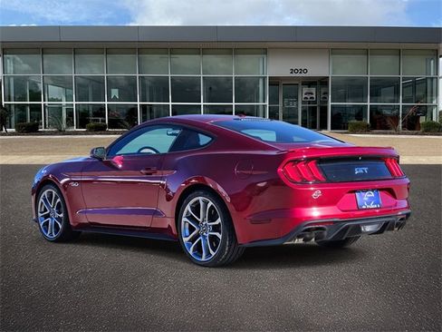 Used 2019 Ford Mustang GT Premium image 4