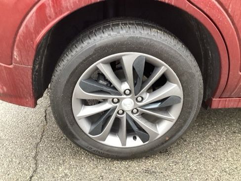 Used 2023 Buick Encore GX Select w/ Sport Touring Package image 9