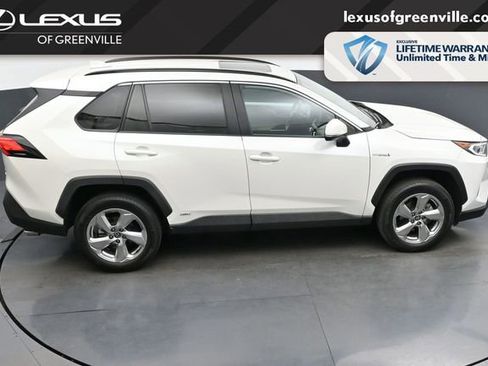 Used 2021 Toyota RAV4 XLE Premium AWD/4WD image 45