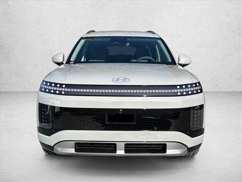 New 2026 Hyundai Ioniq 9 SEL image 6
