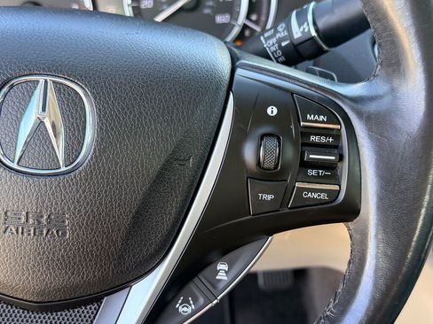 Used 2018 Acura TLX image 28