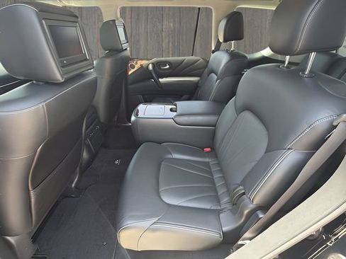 Used 2017 INFINITI QX80 4WD image 16