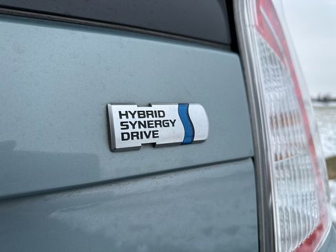 Used 2014 Toyota Prius One image 5