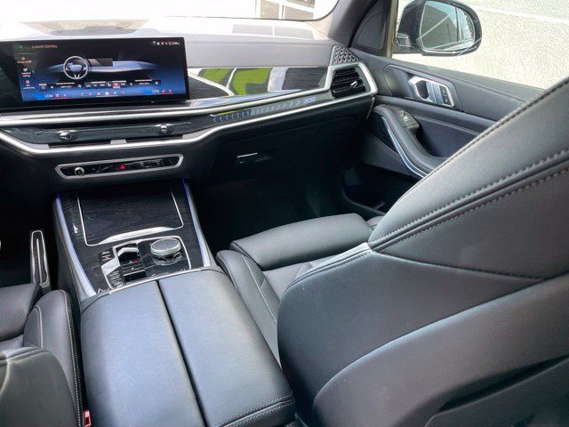 Certified 2024 BMW X5 xDrive40i w/ M Sport Package AWD/4WD image 10