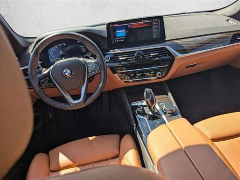 Certified 2023 BMW 540i 540i w/ Convenience Package image 16