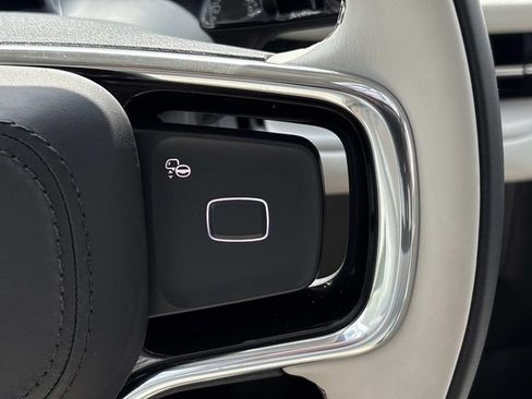 New 2026 Lincoln Navigator L Reserve AWD/4WD image 26