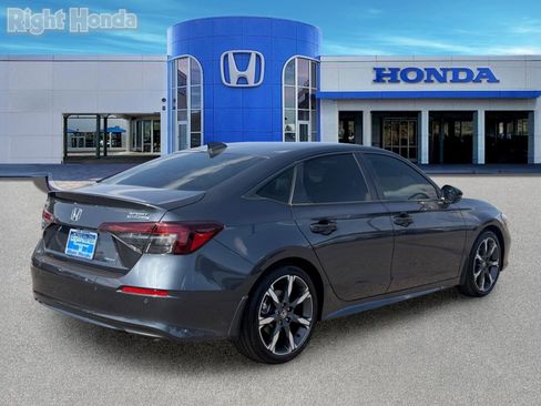 Certified 2025 Honda Civic Sport Touring image 9