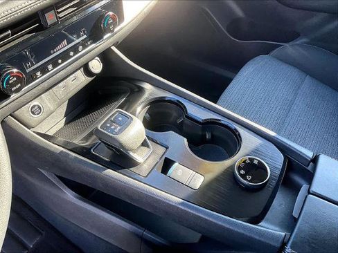 Certified 2023 Nissan Rogue SV image 20