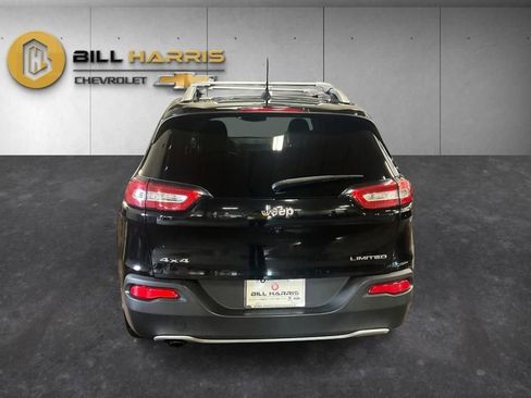 Used 2017 Jeep Cherokee Limited AWD/4WD image 11