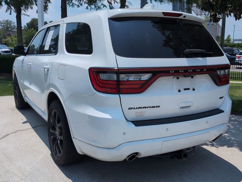 Used 2019 Dodge Durango GT w/ Blacktop Package RWD image 8
