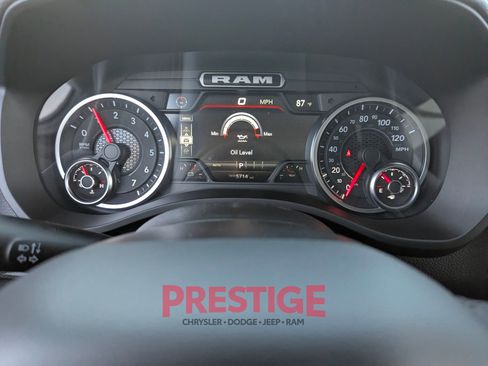 Used 2026 RAM 1500 Big Horn AWD/4WD image 17