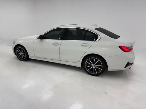 Used 2020 BMW 330i Sedan w/ Convenience Package image 37