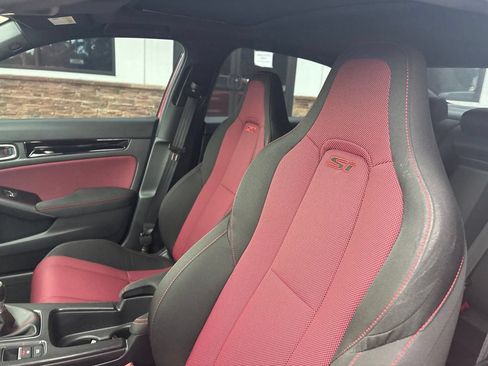 Used 2026 Honda Civic Si image 3