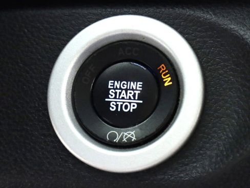 Used 2017 RAM 1500 Sport w/ Black Ram 1500 Sport Group image 21