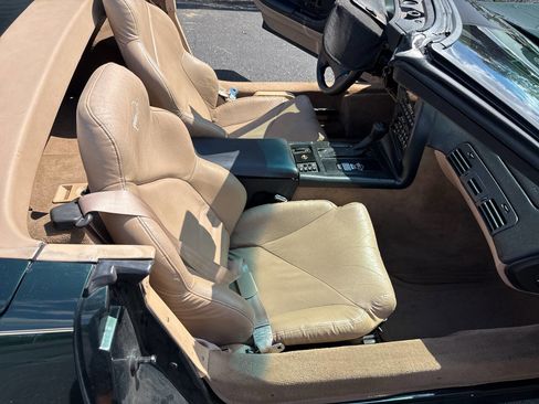 Used 1994 Chevrolet Corvette Convertible image 22