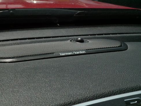 Used 2020 RAM 1500 Laramie AWD/4WD image 35