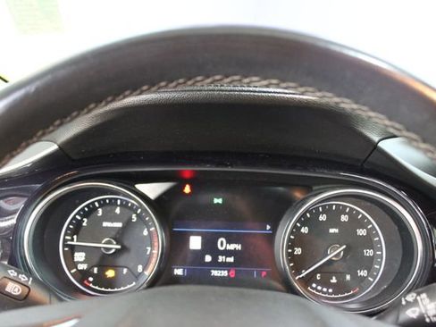 Used 2020 Buick Encore GX Select w/ Experience Buick Package FWD image 16