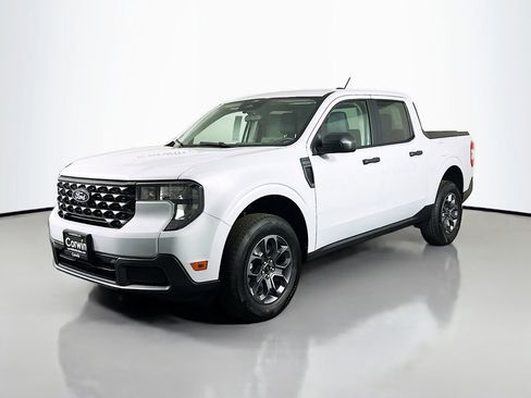 New 2026 Ford Maverick XLT image 5