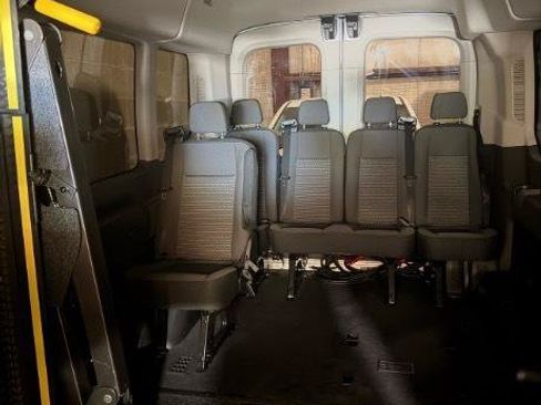 Used 2024 Ford Transit 350 XLT RWD image 31
