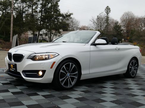 Used 2017 BMW 230i xDrive Convertible image 71