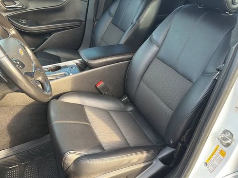 Used 2020 Chevrolet Impala LT FWD image 82