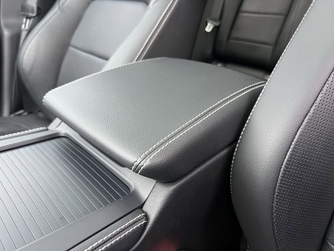 Certified 2023 Jaguar F-PACE R-Dynamic S image 29