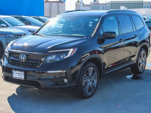 Used 2022 Honda Pilot Sport image 3