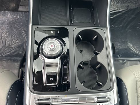 New 2026 Kia Carnival SX Prestige FWD image 23