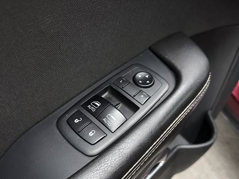 Used 2018 Dodge Challenger SXT w/ Blacktop Package RWD image 11